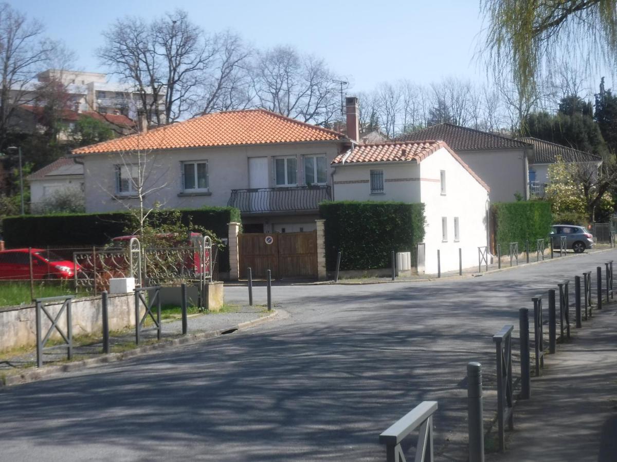 La Maisonnette De L'échappée Verte.